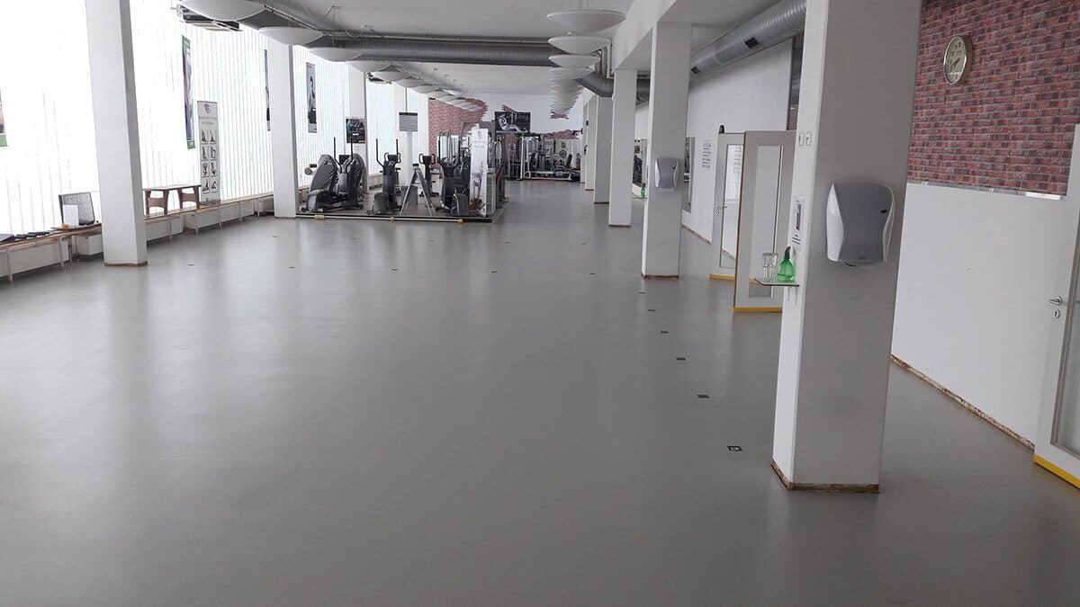 Renovierung Fitness Center Renovierung elastischer Bodenbeläge Fitness Center